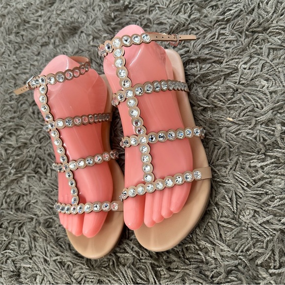 F21 | gladiator sandals size 8 - Picture 5 of 7